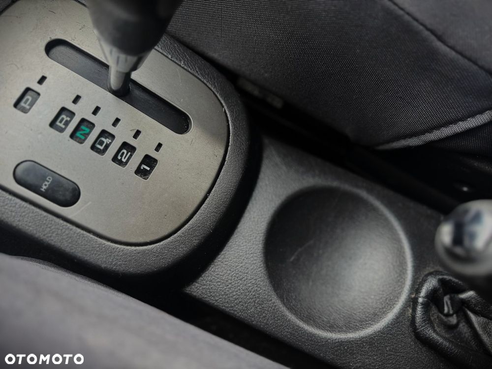 Chevrolet Kalos - 16