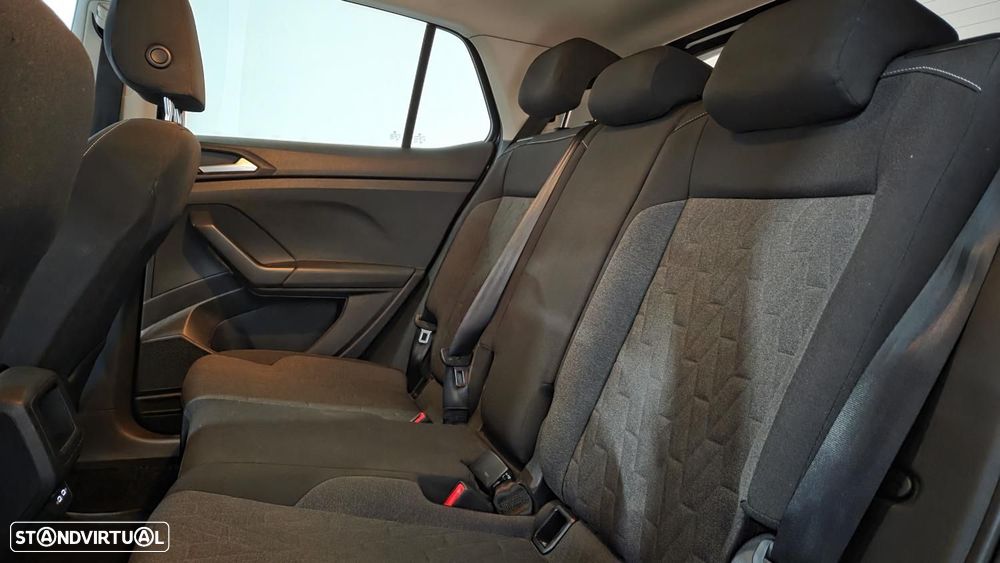 VW T-Cross 1.0 TSI Urban DSG - 13