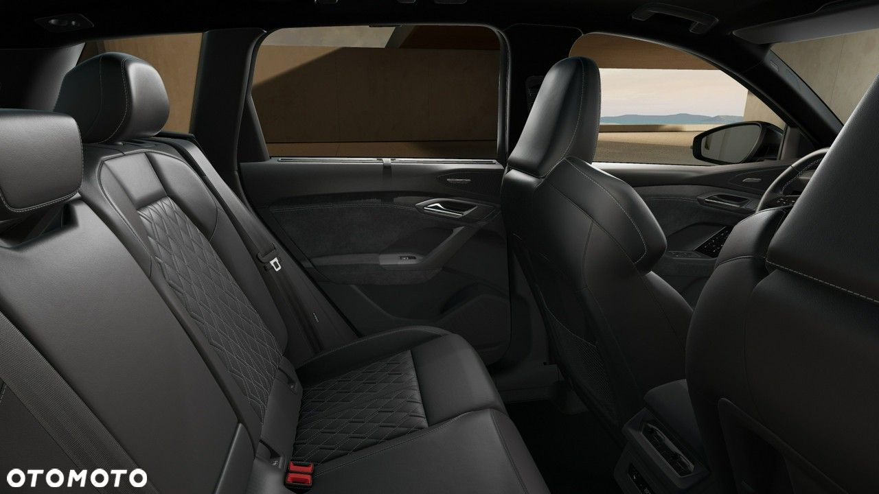 Audi Q6 e-tron - 11