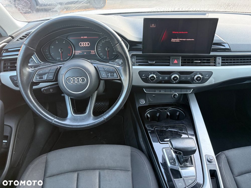Audi A4 Avant 30 TDI S tronic - 7