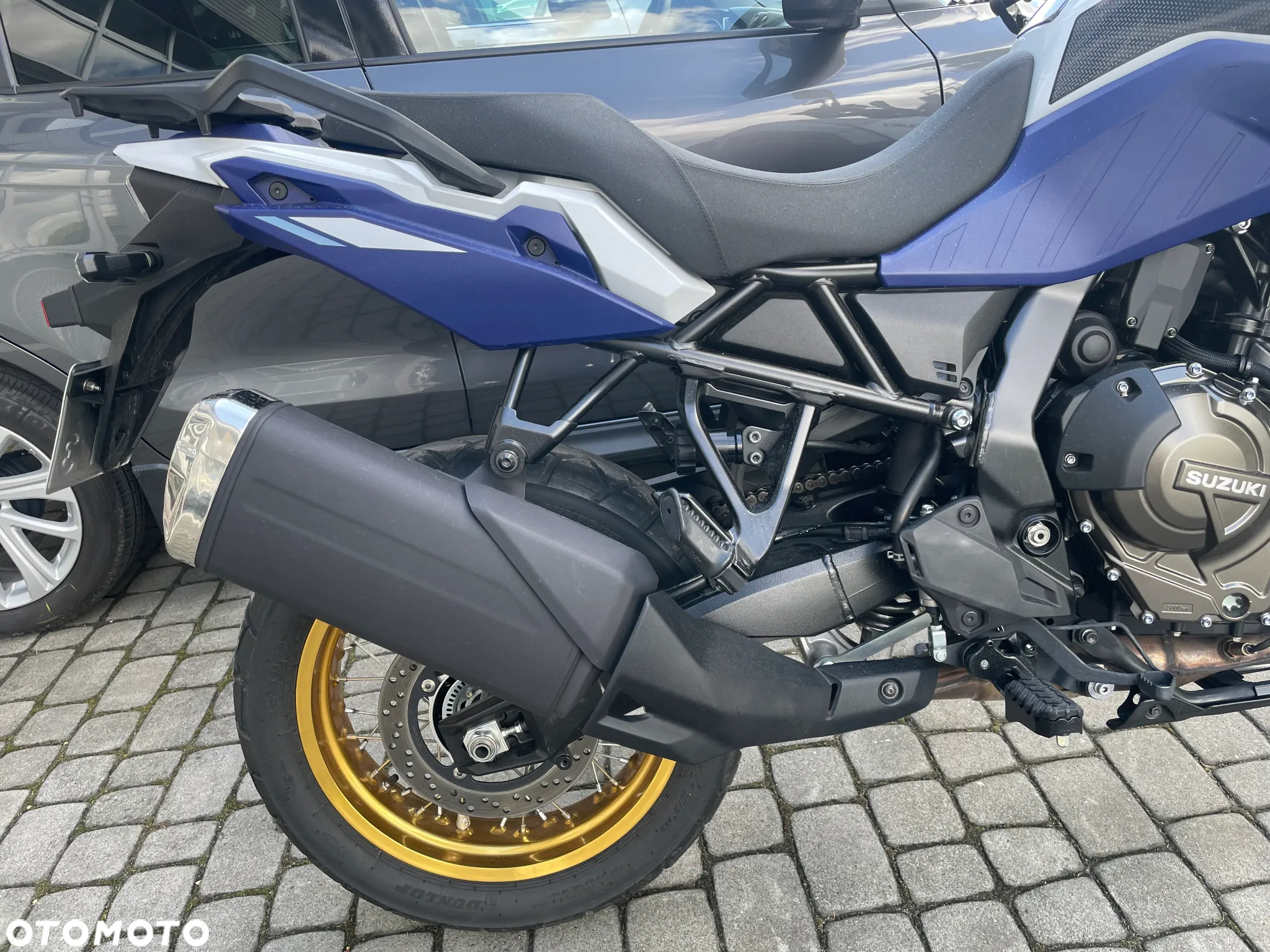 Suzuki V-STROM
