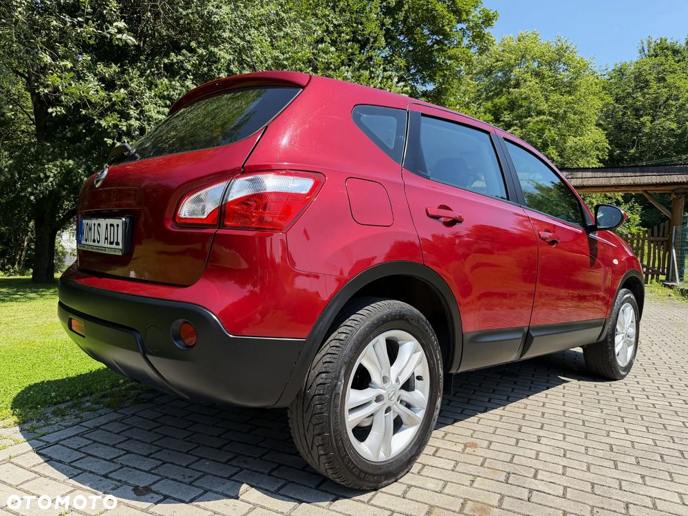 Nissan Qashqai 2.0 4 x 4 360 - 8