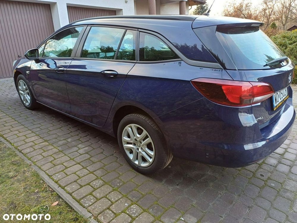 Opel Astra 1.6 CDTI Enjoy - 5
