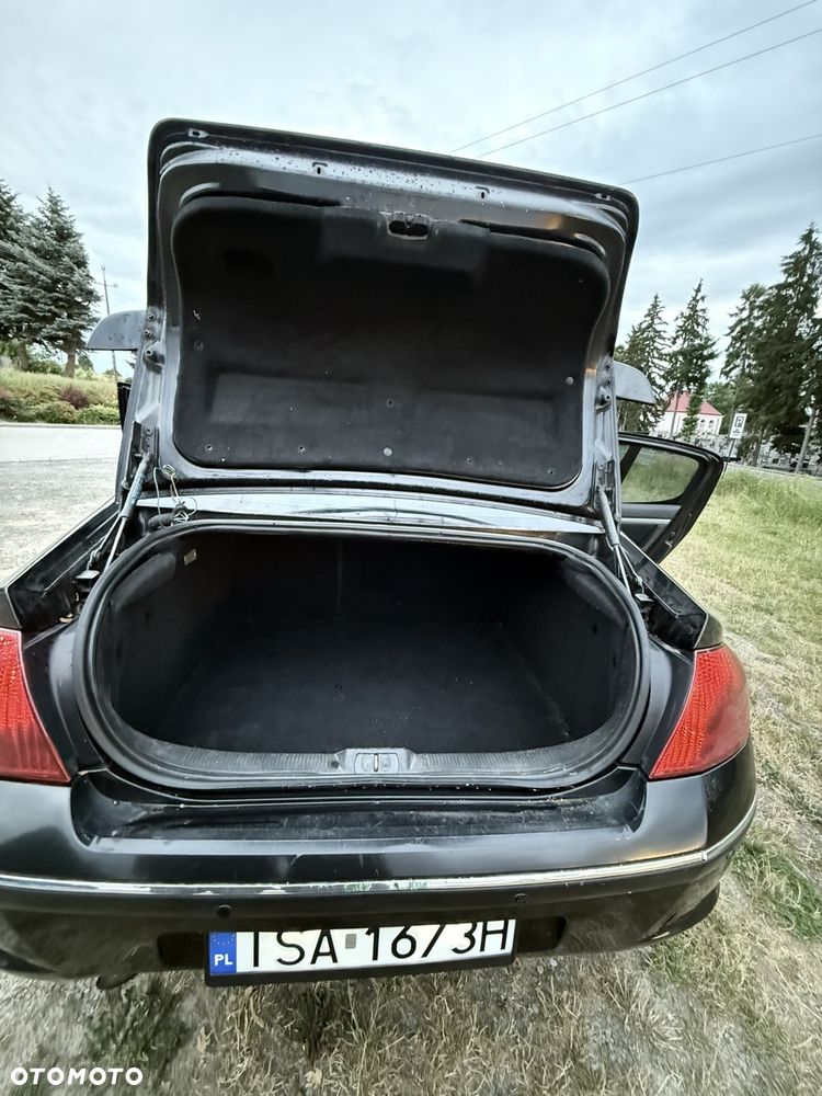 Peugeot 407 - 6