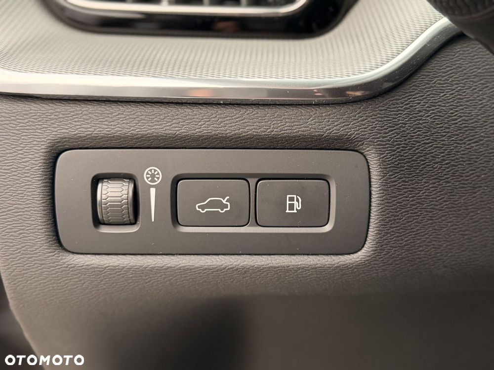 Volvo XC 60 - 35