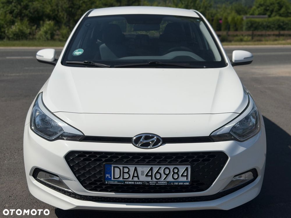 Hyundai i20 blue 1.2 Classic - 8