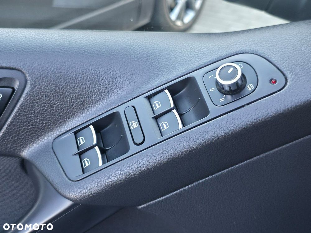 Volkswagen Tiguan - 28