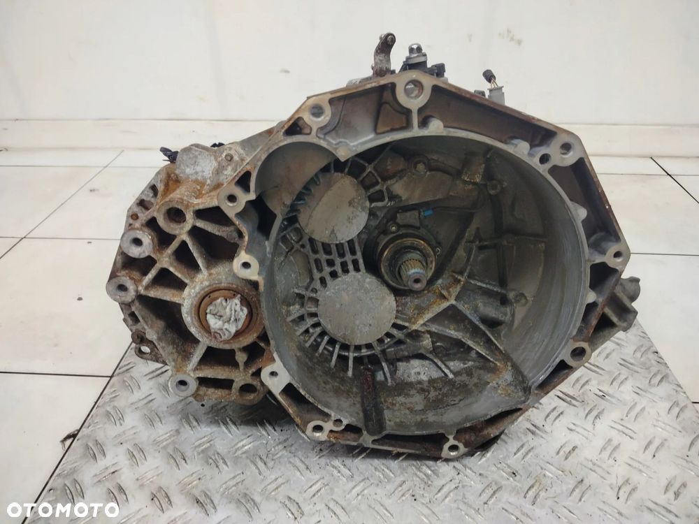 OPEL ANTARA LIFT 2.2 CDTI SKRZYNIA BIEGÓW 2WD F40 - 1