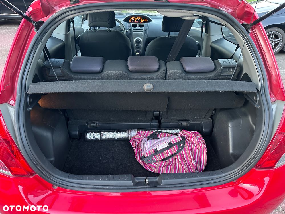 Toyota Yaris 1.0 VVT-i Cool - 21