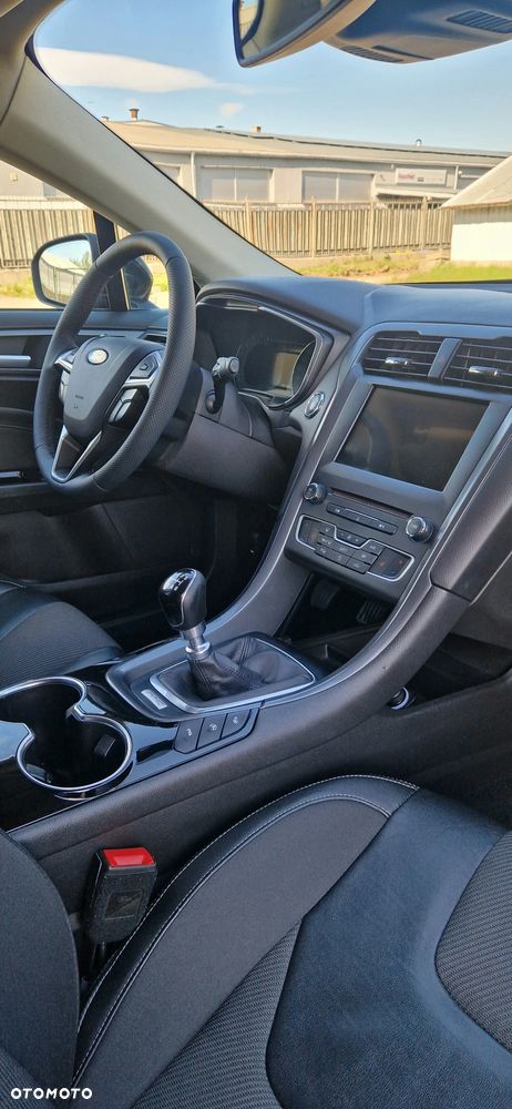 Ford Mondeo 2.0 TDCi Titanium - 17