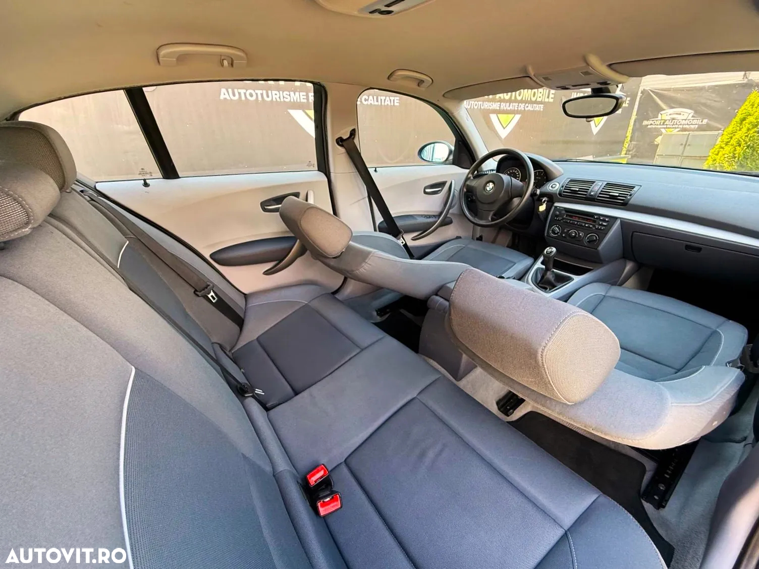 BMW Seria 1 116i - 23