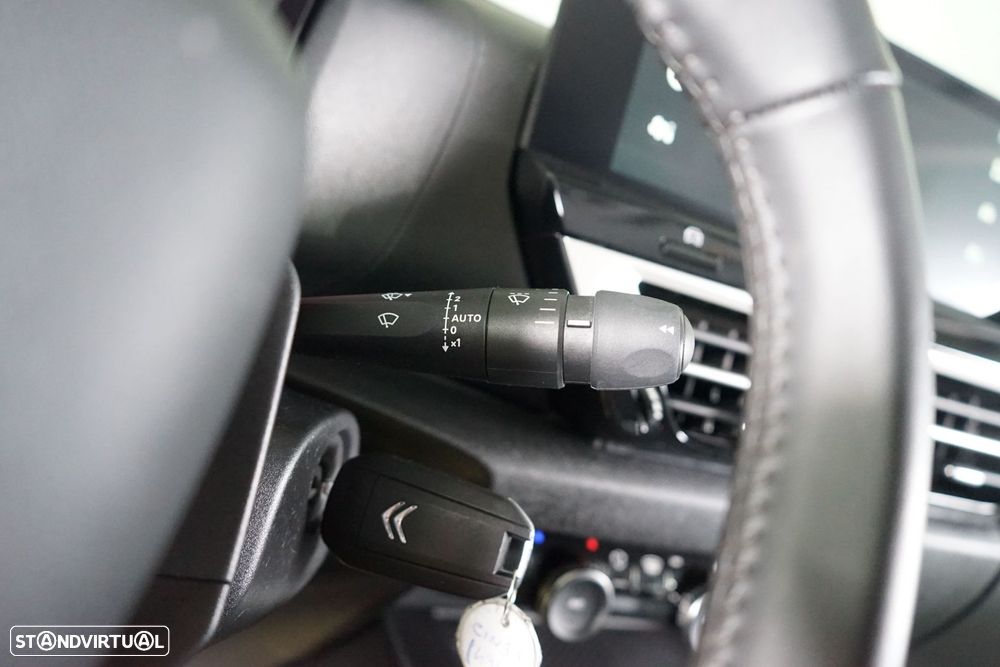 Citroën C4 1.2 PureTech Feel - 25