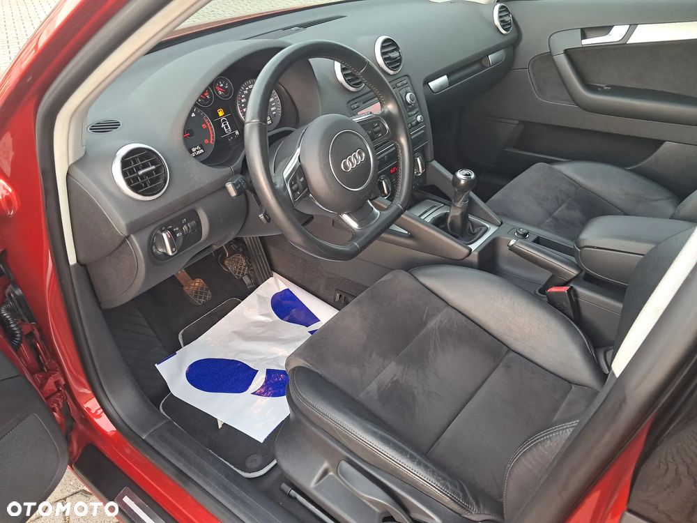 Audi A3 Sportback 2.0 TDI Ambition - 18