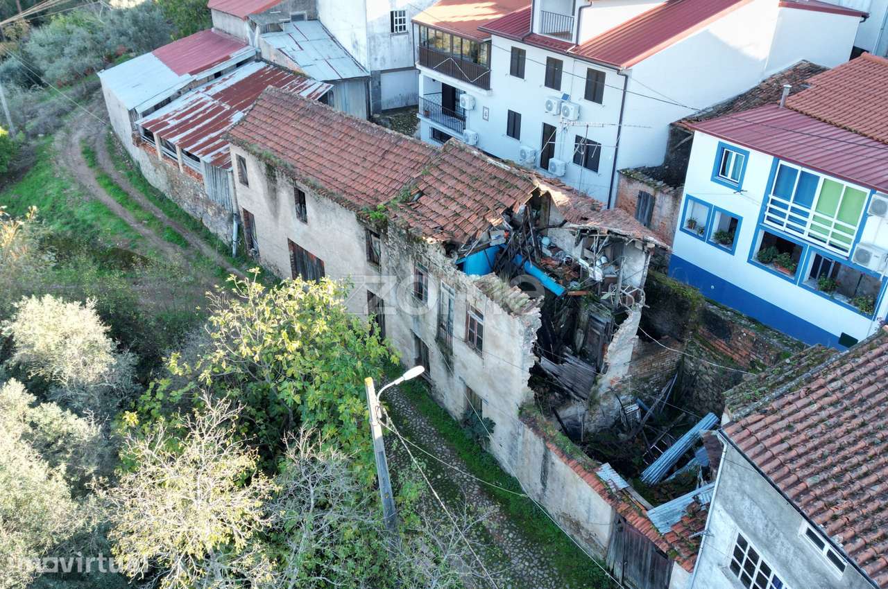 Moradia T4 com Terreno no Casal de São José - ARGANIL - Grande imagem: 2/19