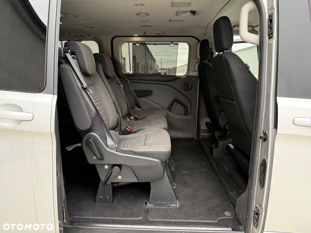 Ford Tourneo Custom 2.0 TDCi L2 Titanium SelectShift - 29