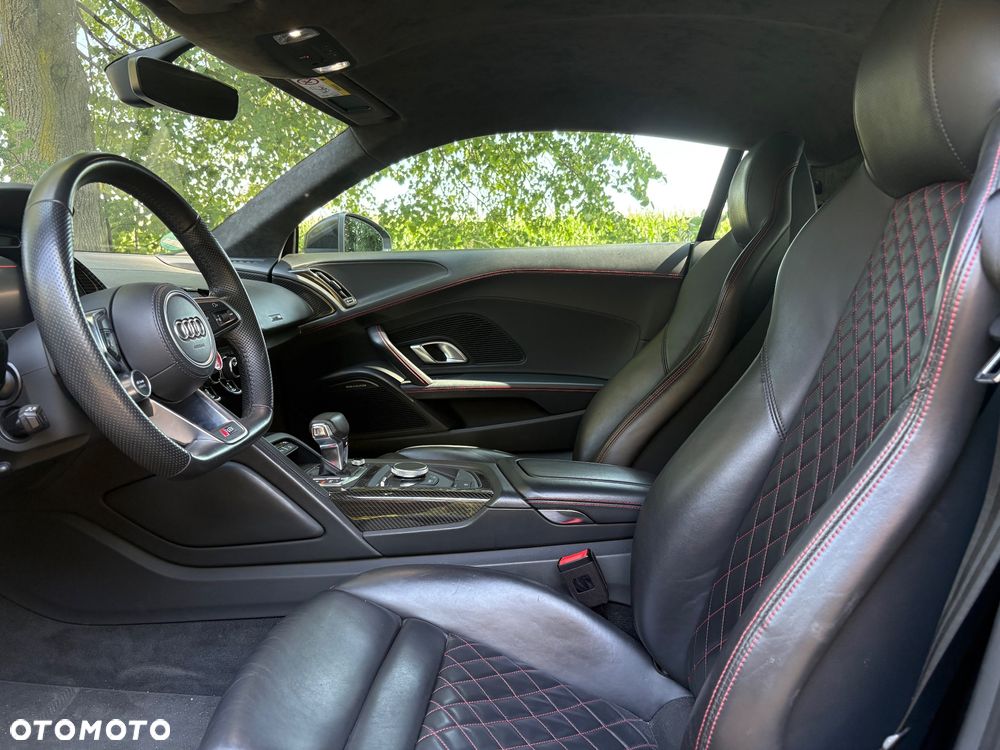 Audi R8 Coupé - 8