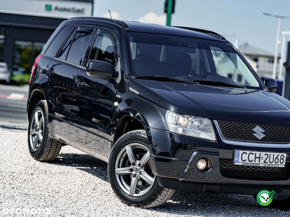 Suzuki Grand Vitara 1.9 DDiS Comfort + DPF Family - 8