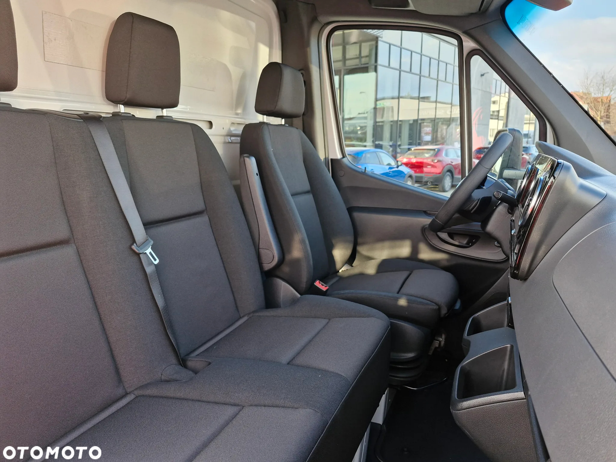 Mercedes-Benz Sprinter 317 CDI - 12