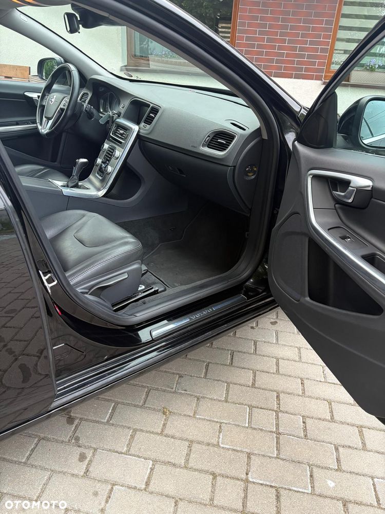 Volvo V60 D2 - 15