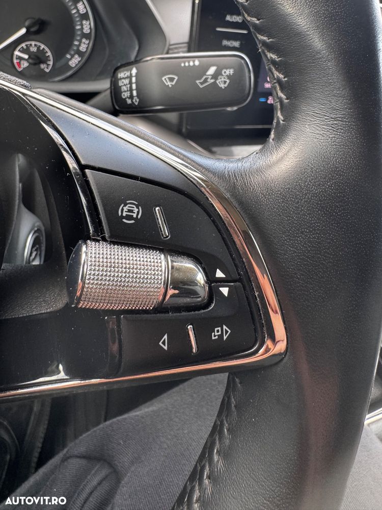 Skoda Octavia 2.0 TDI Style - 33