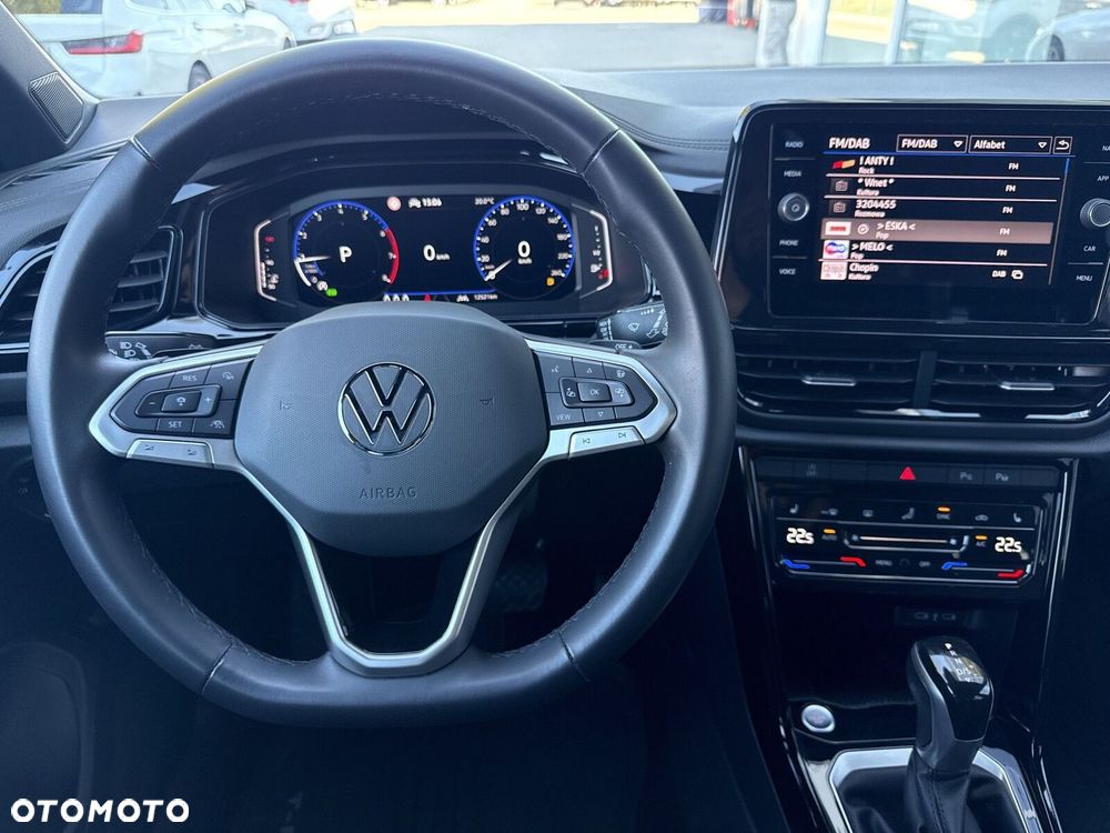 Volkswagen T-Roc - 13