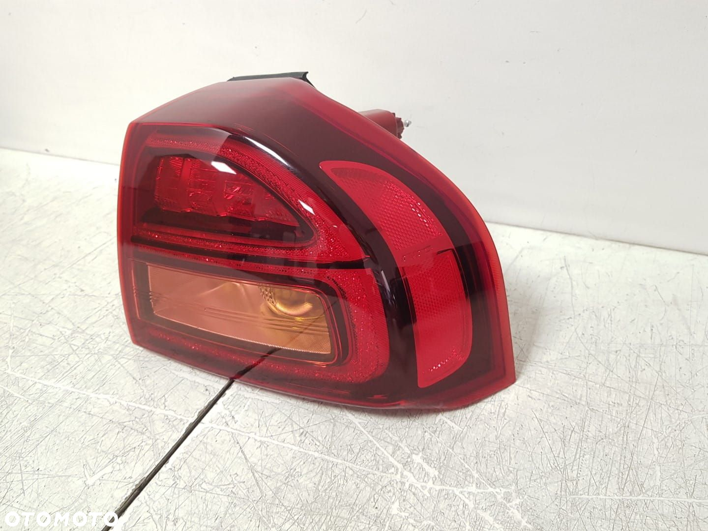LAMPA TYLNA TYŁ PRAWA  KIA NIRO LIFT 19-22  92402-G5500 - 3