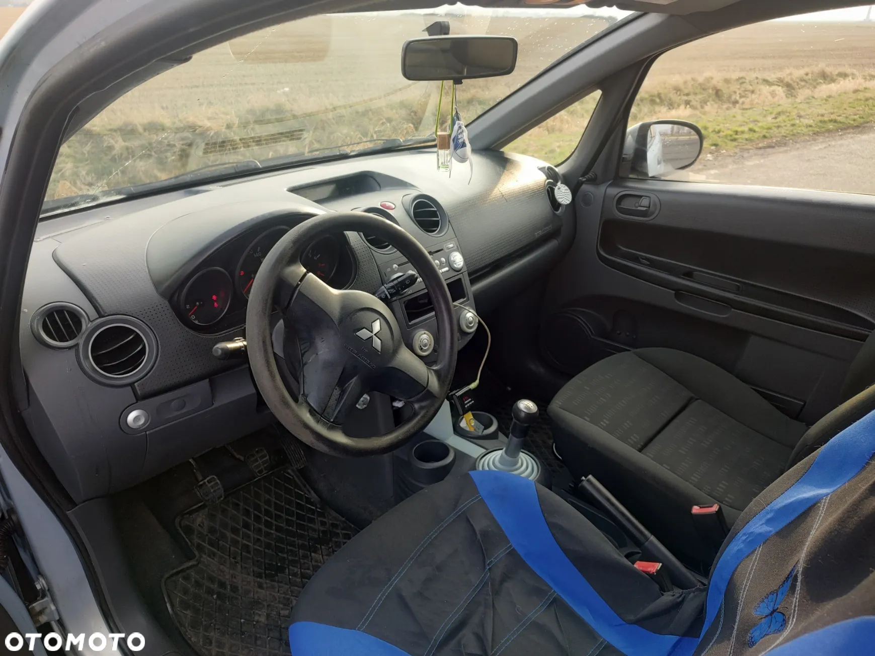 Mitsubishi Colt 1.1 Inform - 11