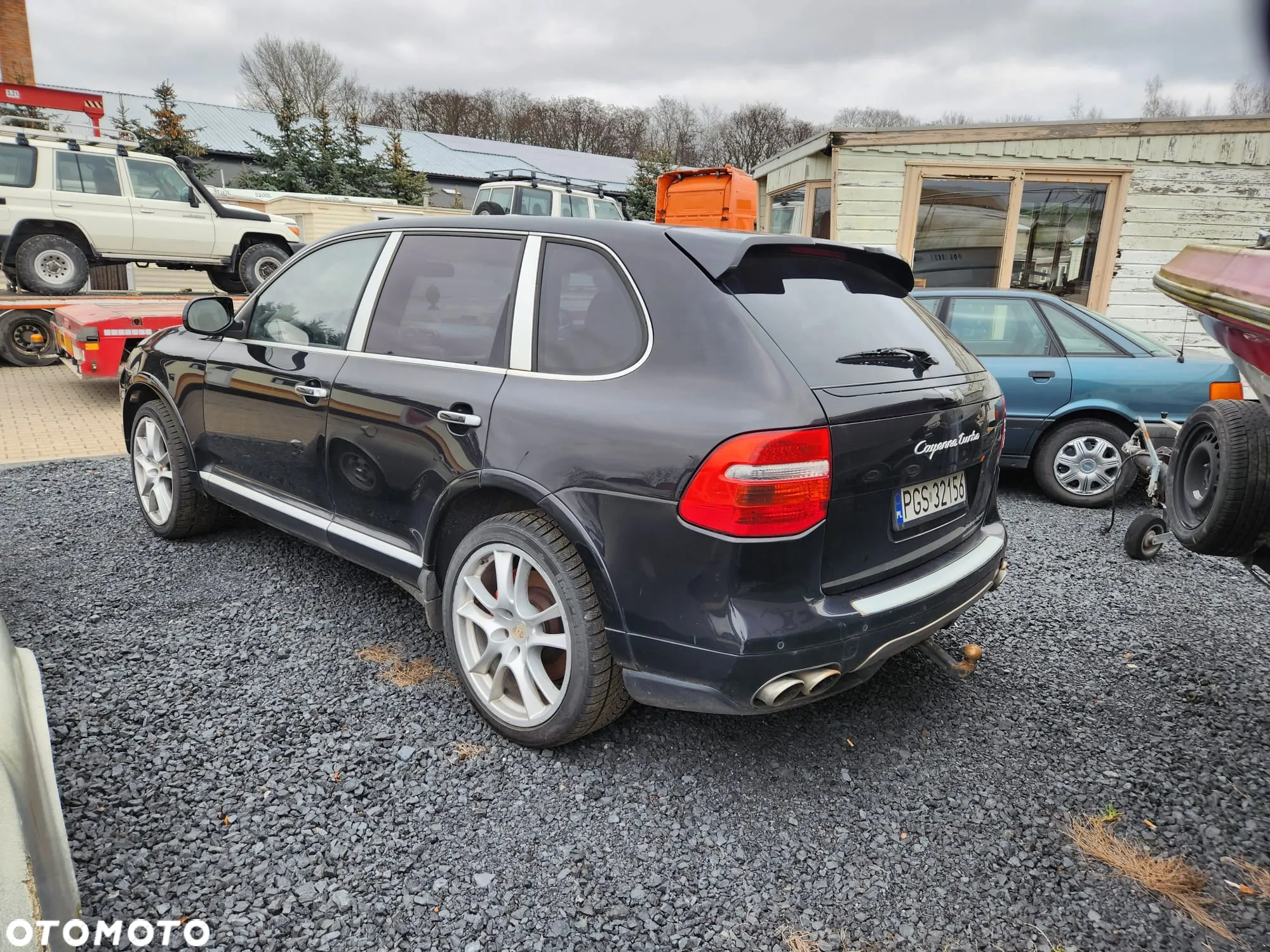 Porsche Cayenne Turbo - 2