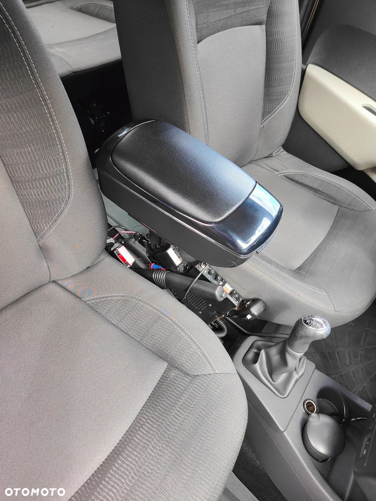 Dacia Lodgy 1.2 TCe Prestige S&S - 27