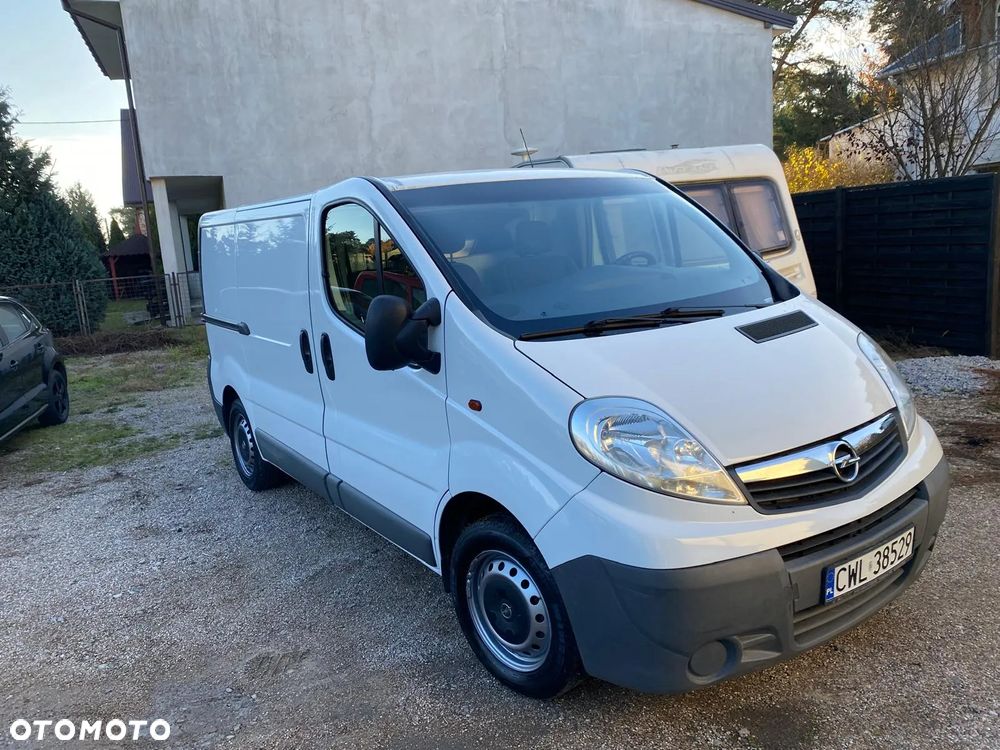 Opel vivaro - 1