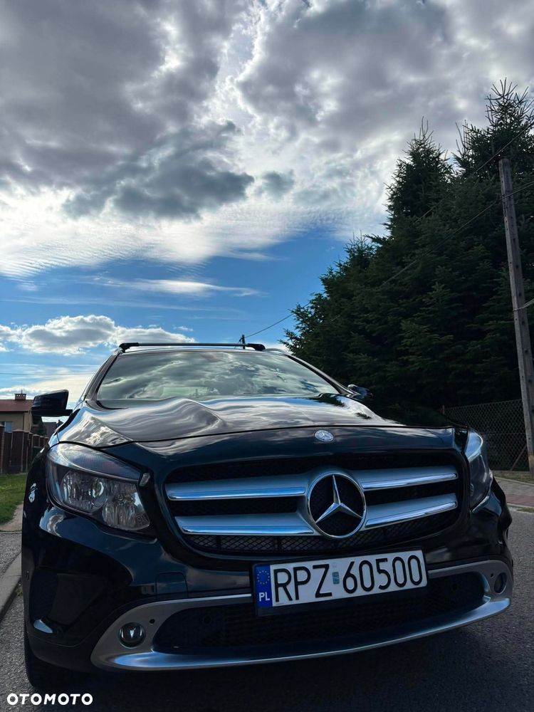 Mercedes-Benz GLA 250 7G-DCT Style - 16