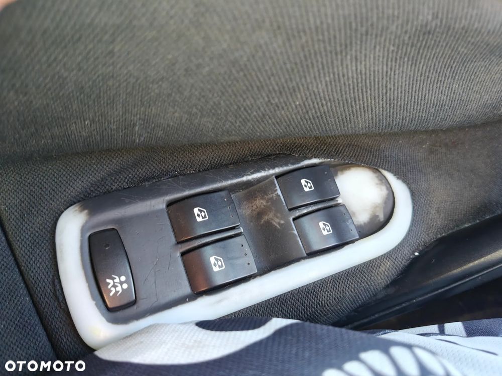 Renault Megane 1.4 Avantage - 20