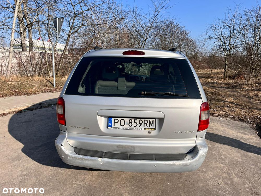 Chrysler Grand Voyager 3.3L Limited - 4