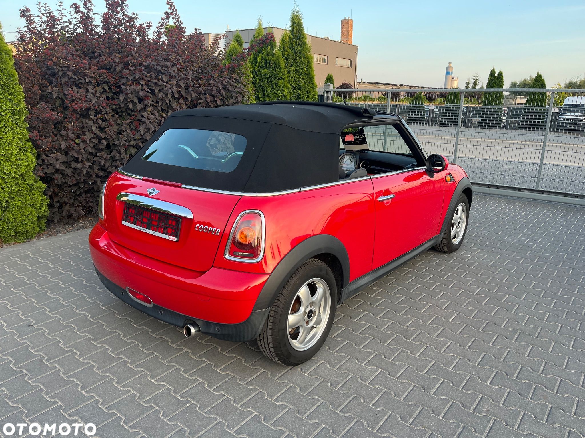 MINI Cooper - 1