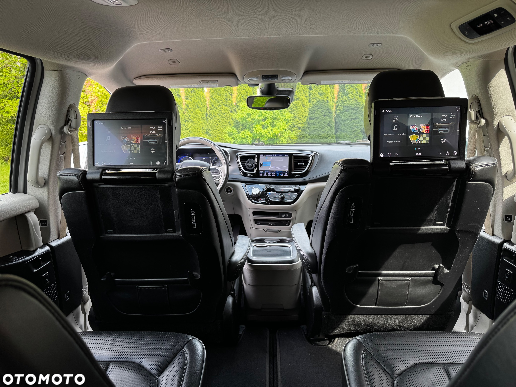 Chrysler Pacifica - 19