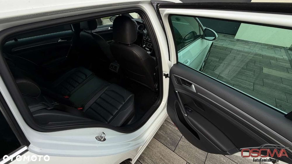 Volkswagen Golf Variant 2.0 TDI SCR DSG R-Line - 40