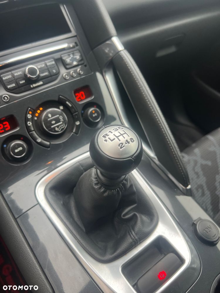 Peugeot 3008 - 13