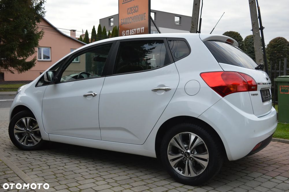 Kia Venga 1.4 CVVT Titanium Collection - 19