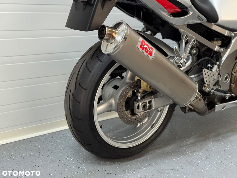 Kawasaki ZXR - 7