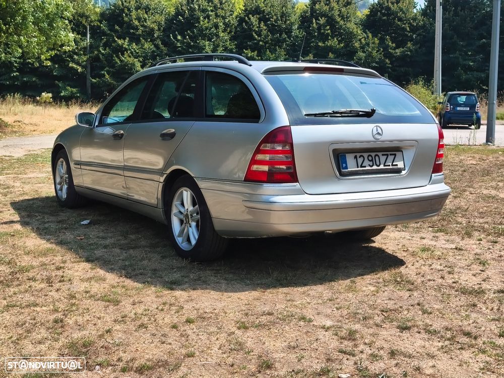 Mercedes-Benz C 220 — fotografia 56