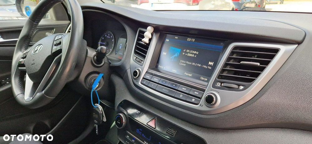 Hyundai Tucson - 16