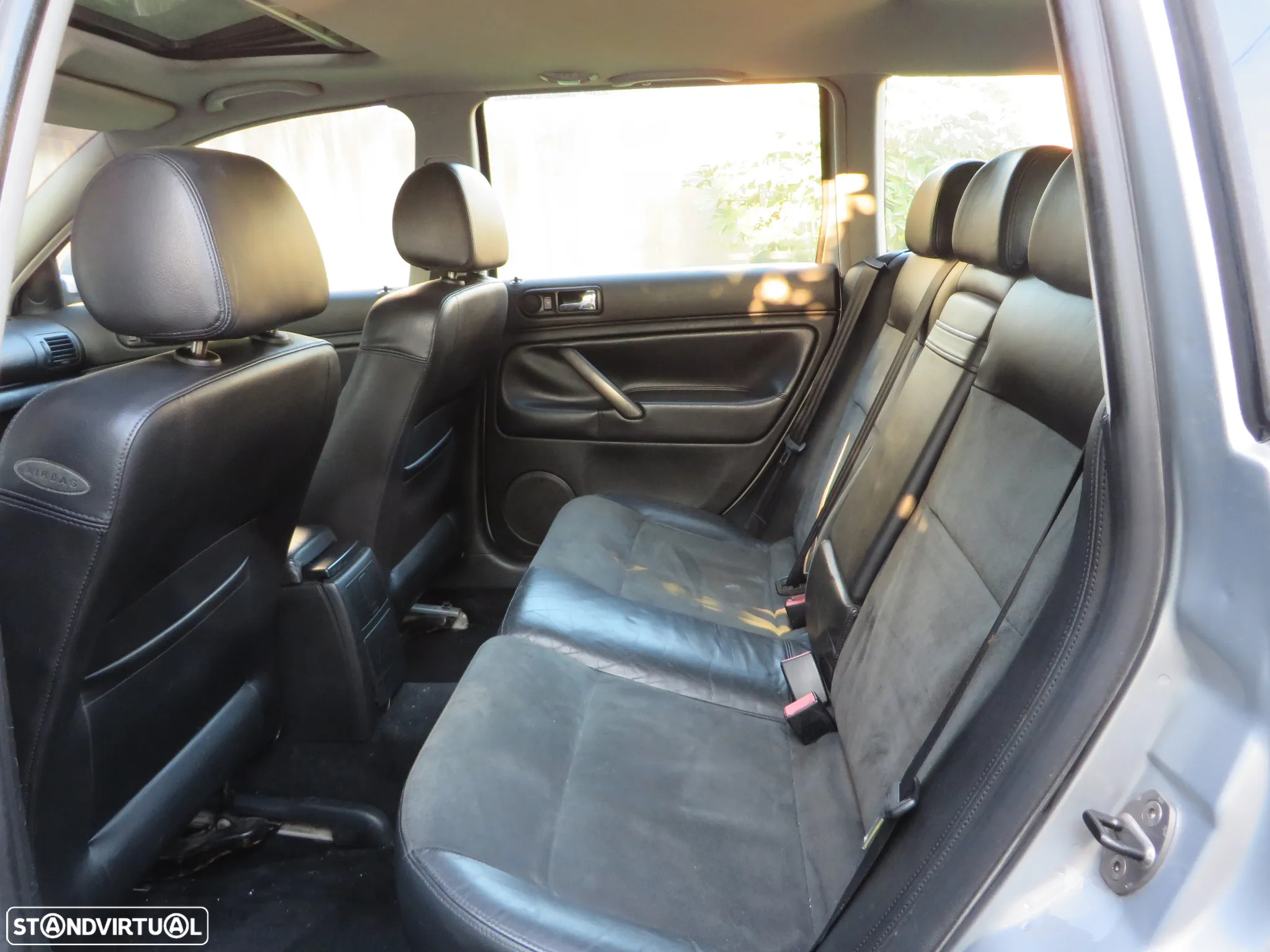 VW Passat Variant 1.9 TDi Highline - 7