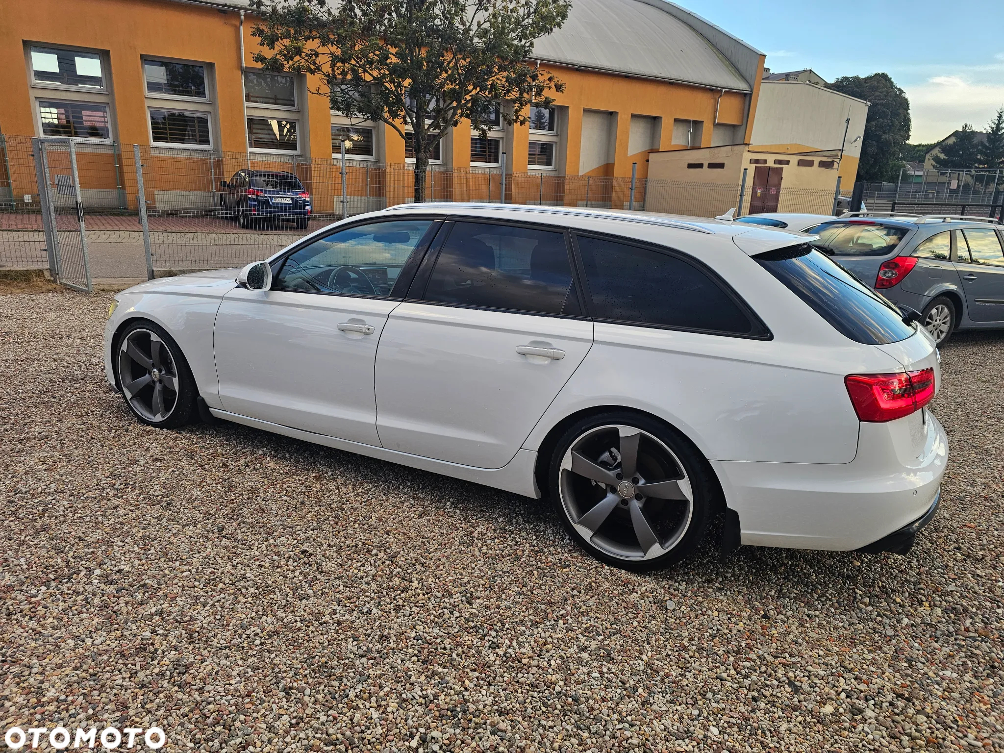 Audi A6 Avant 2.0 TDI Multitronic - 16