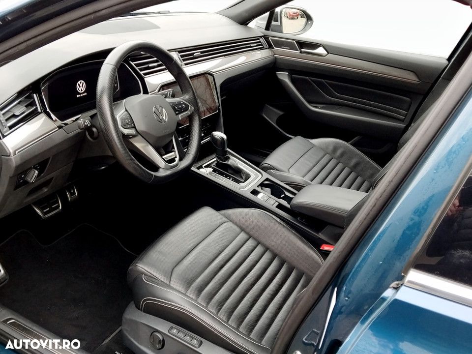 Volkswagen Passat Alltrack 2.0 TDI SCR DSG 4Motion - 10