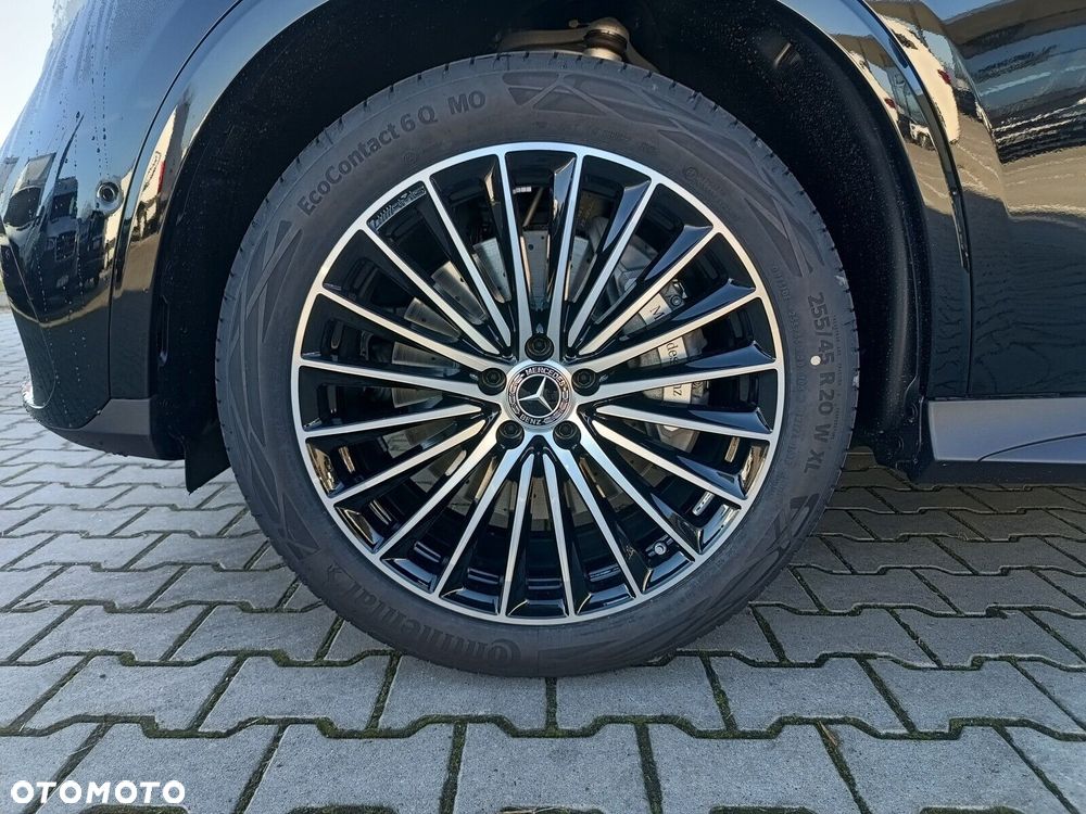 Mercedes-Benz GLC - 26