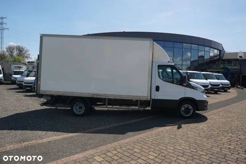 Iveco 35C16 izoterma kontener skrzynia wywrotka HDS - 9