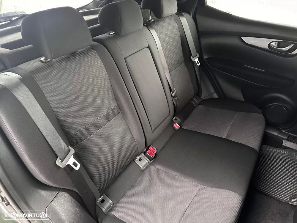 Nissan Qashqai - 10