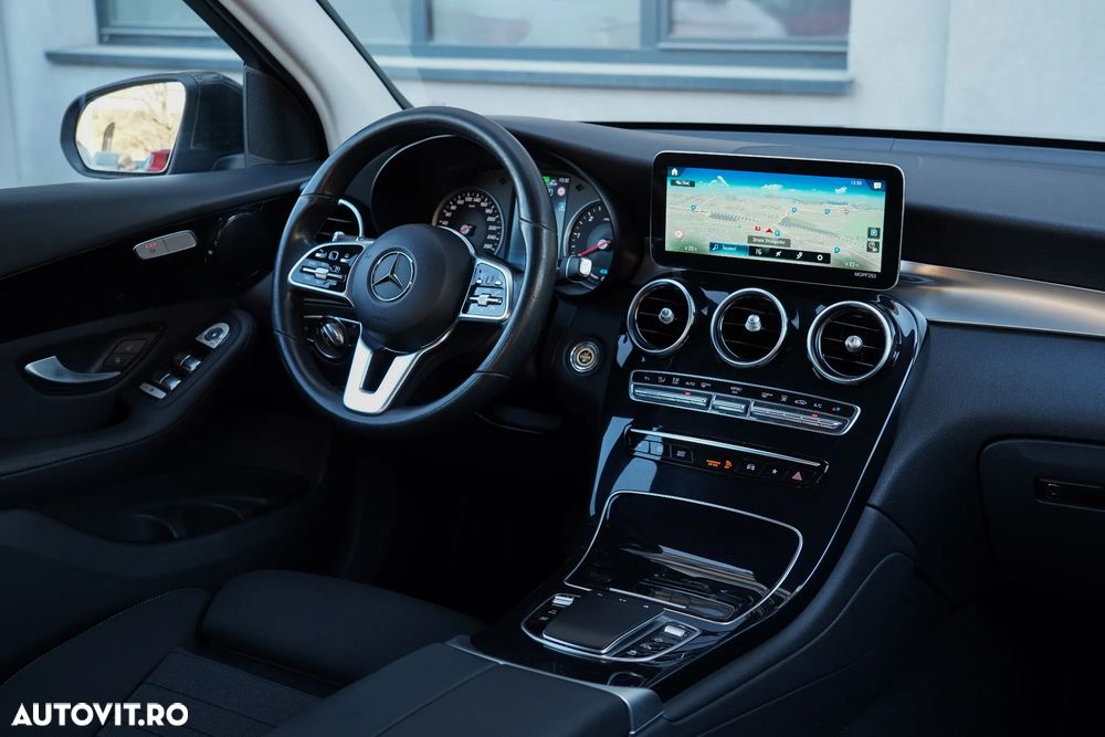 Mercedes-Benz GLC 300 de 4Matic 9G-TRONIC - 12