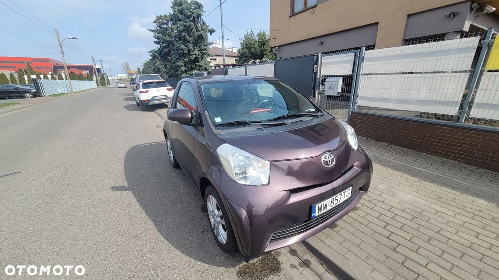 Toyota iQ 1.0 Sol EU5 - 5