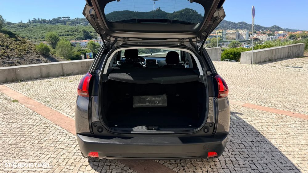 Peugeot 2008 1.6 BlueHDi Style - 12